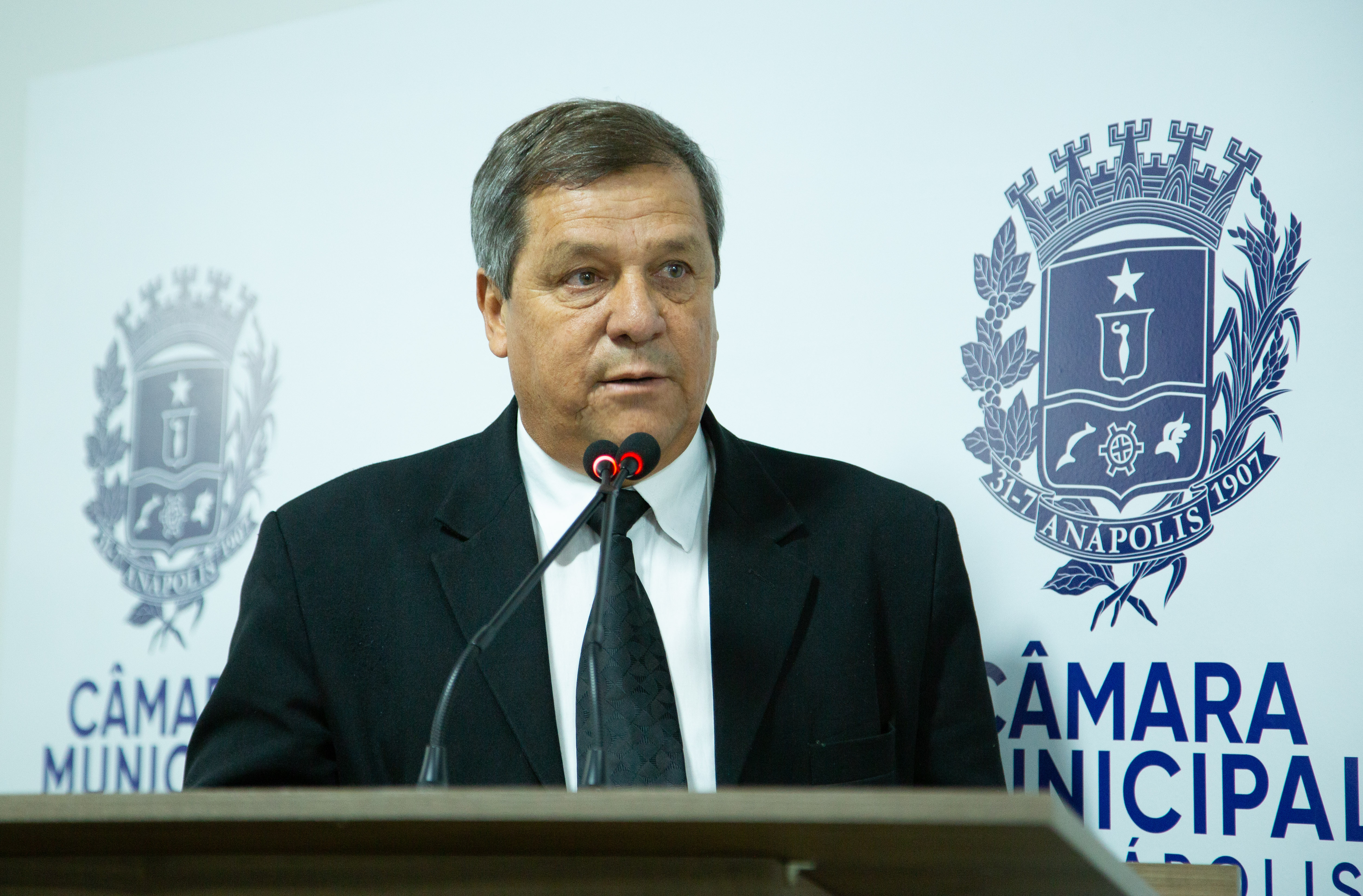  “Que atuemos a favor da nossa cidade”, diz Paulo de Lima no seu retorno à Câmara