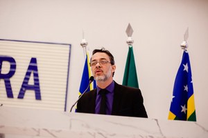 Alex Martins destaca questão da mobilidade urbana e defende criação de Conselho Municipal