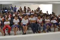 Alunos da Escola Municipal Raymundo Paulo Hargreaves visitam a Câmara
