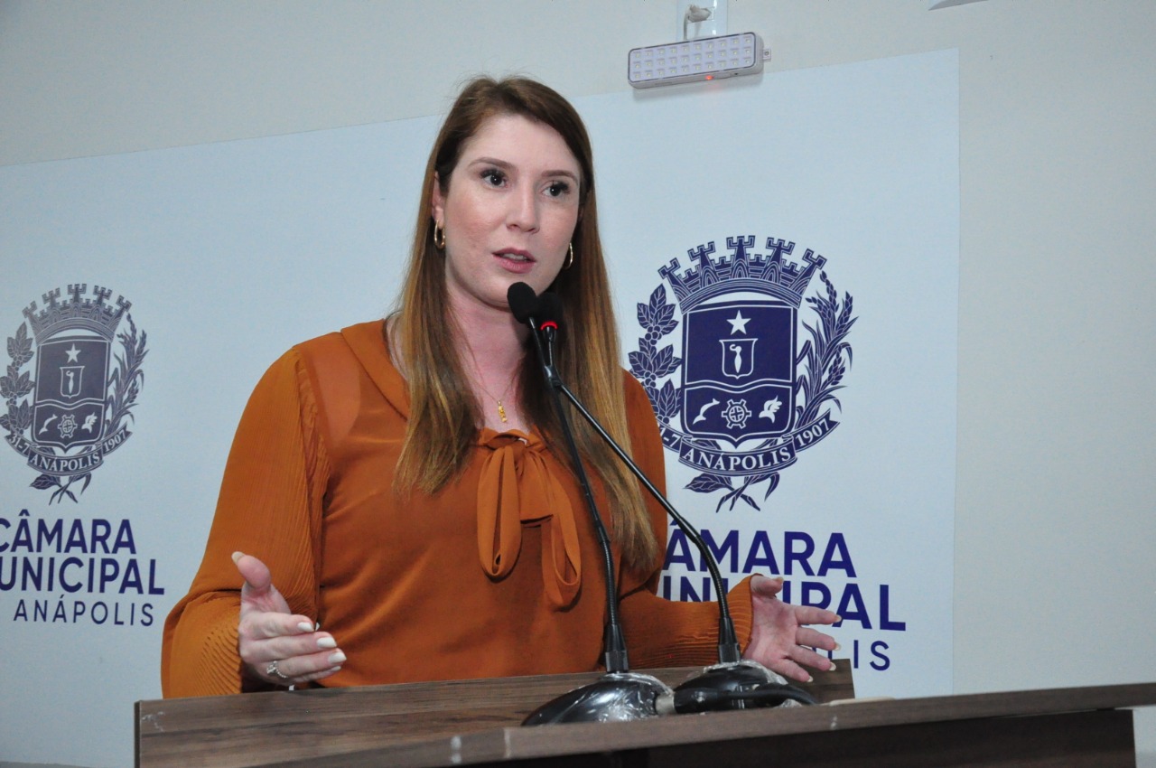 Andreia cria projeto de reciclagem de lixo eletrônico e propõe Semana da Conscientização dos Direitos do Consumidor