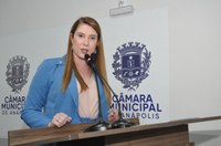 Andreia Rezende explica projeto que proíbe empréstimos a idosos via telefone ou Whatsapp