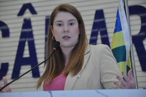Andreia Rezende pede união de esforços para destravar obra do viaduto do Recanto do Sol