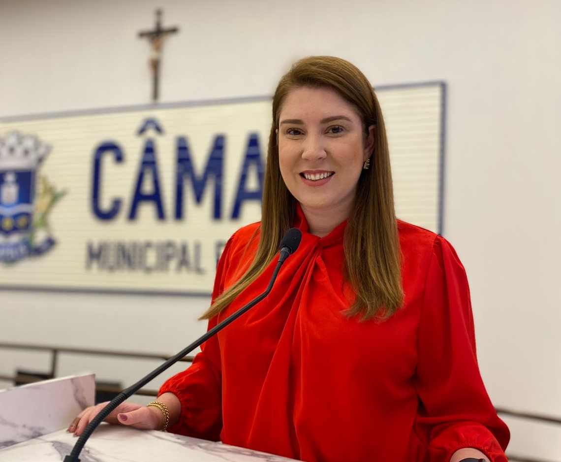 Andreia Rezende propõe projeto de lei denominado "Maio Furta Cor", que cria conscientização para a saúde mental materna