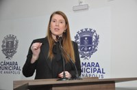 Andreia Rezende propõe projeto que cria a Semana de Conscientização da Violência Obstétrica
