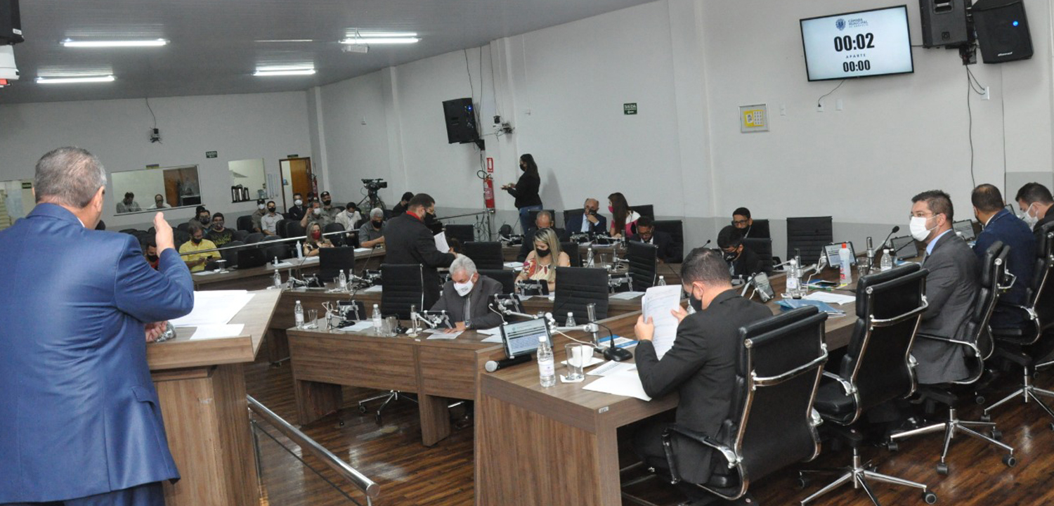 Aprovados títulos de cidadania anapolina e dois projetos de lei