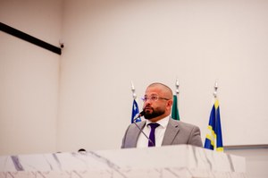 Cabo Fred Caixeta cobra regularização da coleta de lixo no Residencial Vila Verde