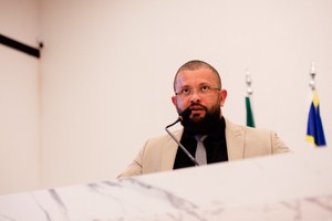 Cabo Fred Caixeta se manifesta contra a transferência do Centro Dia do Idoso na Vila Esperança para o CCI no Bairro Jundiaí
