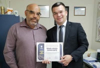 Café com Pastor: Teles Júnior confere certificado de Honra ao Mérito ao pastor Israel Cavalcante