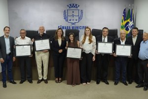 Câmara celebra 45 anos da TV Anhanguera Anápolis com homenagem aos pioneiros da TV Tocantins