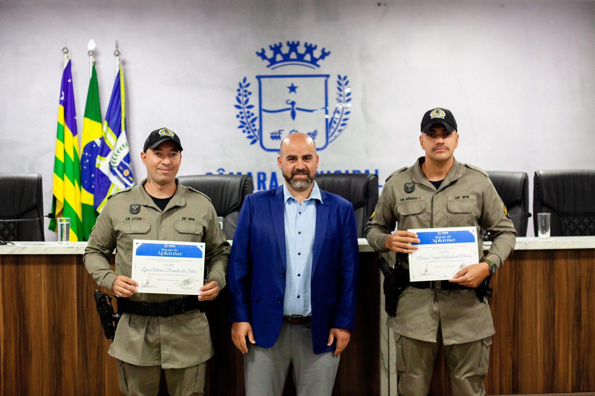 Câmara concede moção de aplauso aos cabos da PM Renan Sérgio de Oliveira e Lyon Adriano Dornelis da Silva