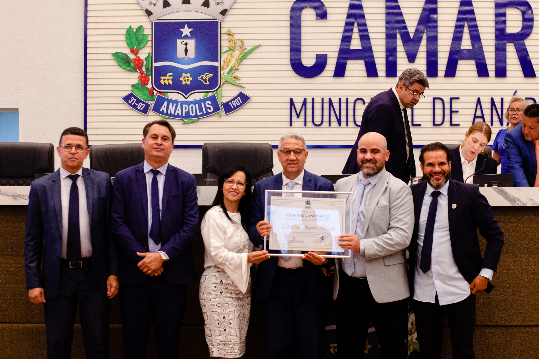 Câmara concede título de cidadania anapolina ao ex-vereador Pastor Elias Ferreira