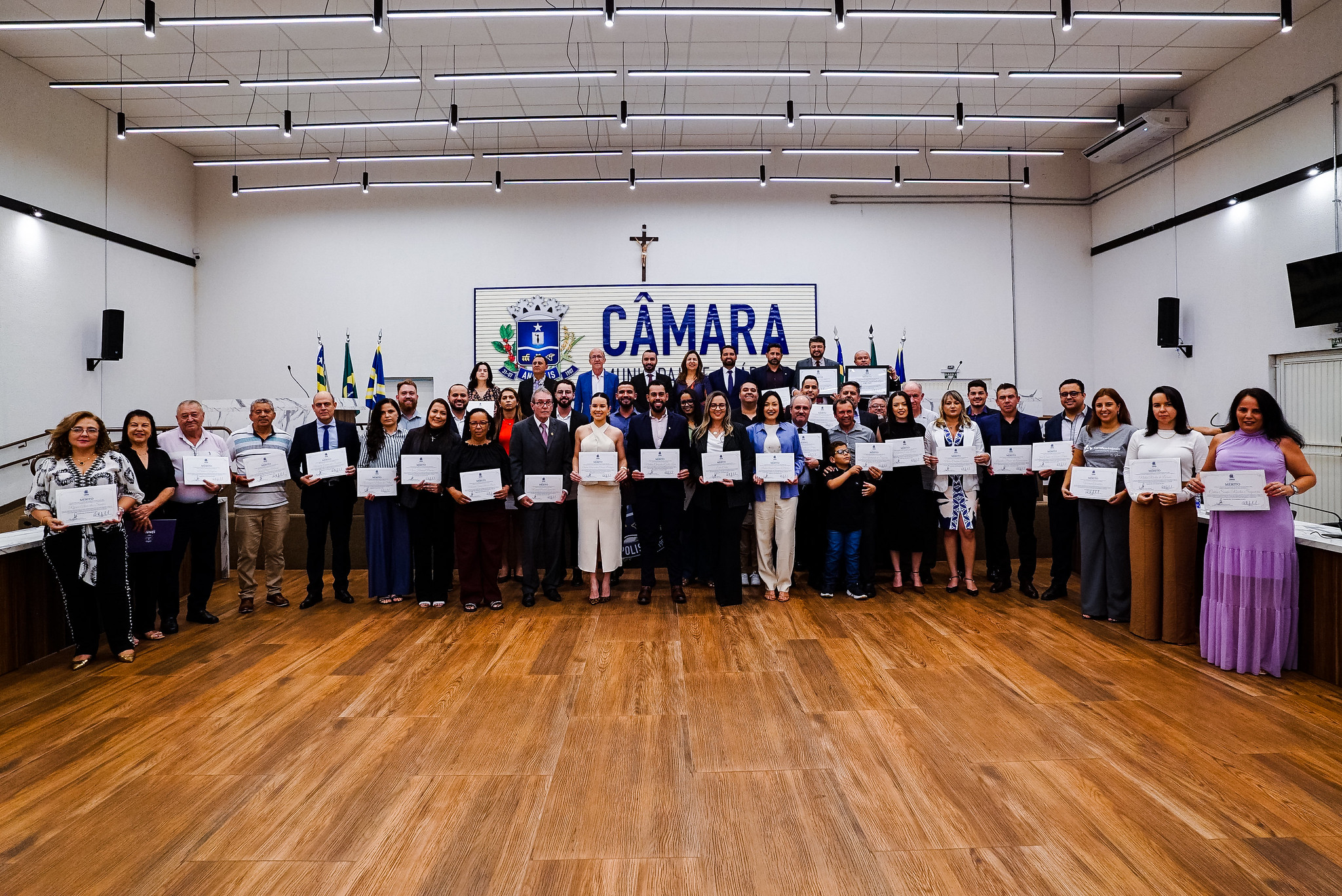 Câmara confere Moção de Aplausos a contadores, em sessão solene que celebra o Dia Municipal da categoria