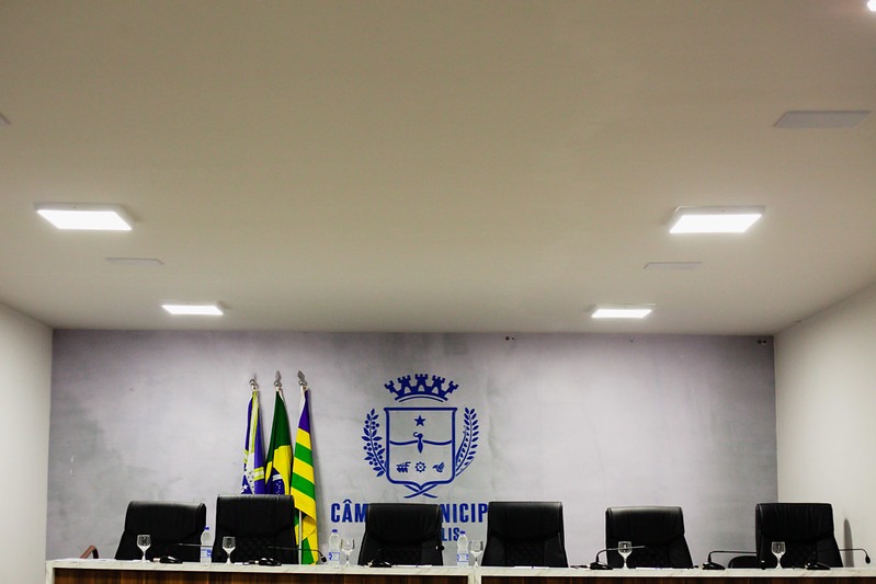 Câmara define e forma as 13 comissões permanentes para atuação no biênio 2025/2026