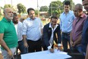 Câmara e Prefeitura assinam ordem de serviço de recuperação da ponte no setor Victor Braga Câmara e Prefeitura assinam ordem de serviço de recuperação da ponte no setor Victor Braga