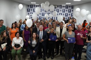 Câmara entrega Carta de Acolhimento em alusão a Semana de Sensibilização e Apoio às famílias enlutadas