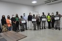 Câmara Municipal entrega Moção de Aplauso a policiais militares da Patrulha Maria da Penha Câmara Municipal entrega Moção de Aplauso a policiais militares da Patrulha Maria da Penha