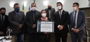 Câmara entrega título de cidadania anapolina para a médica Ana Flávia Vilela Câmara entrega título de cidadania anapolina para a médica Ana Flávia Vilela