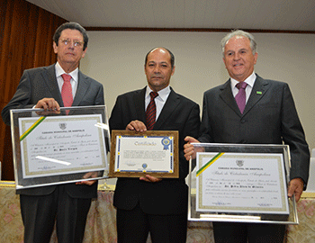 Câmara homenageia o presidente da Fieg e o diretor regional do Senai