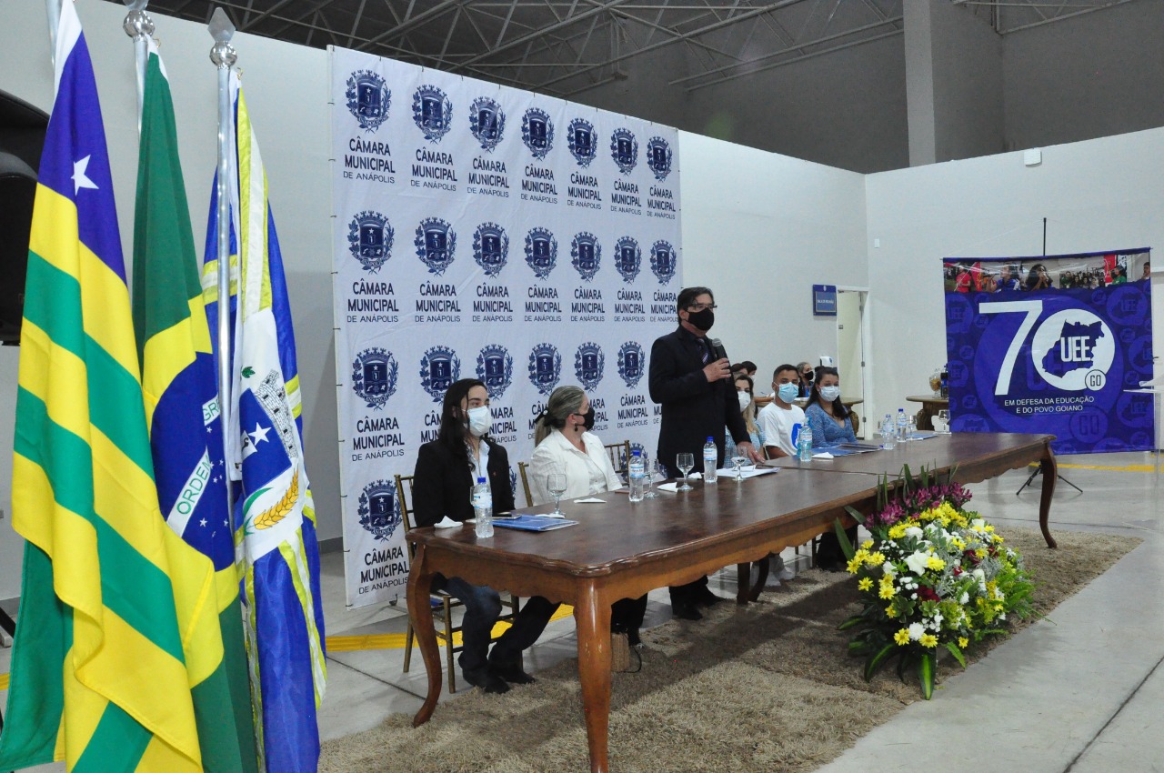 Câmara homenageia União Estadual dos Estudantes de Goiás nos seus 70 anos de fundação