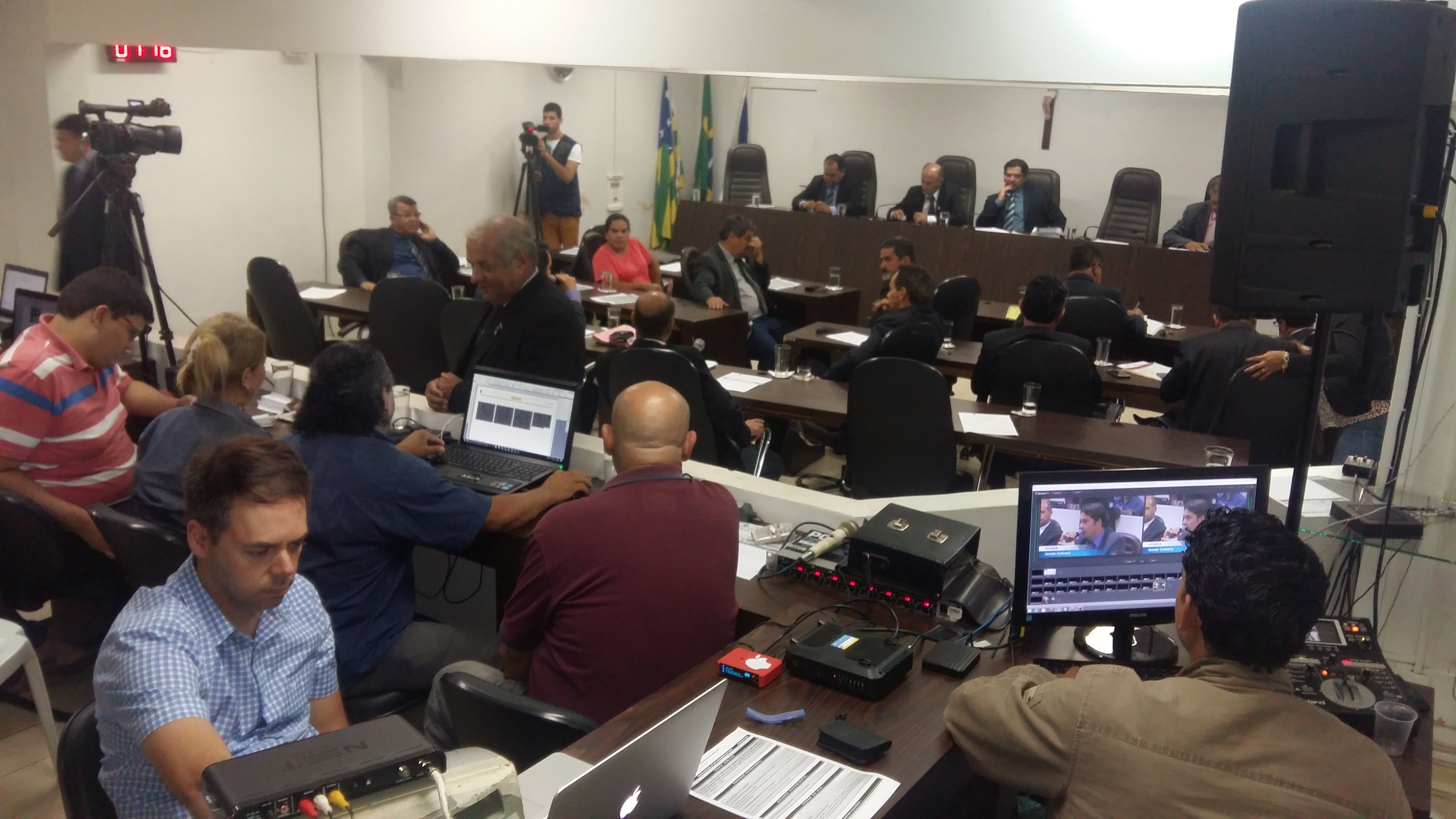 Câmara aprova LOA 2017 com previsão orçamentária de R$ 1,2 bilhão e 11 emendas de vereadores