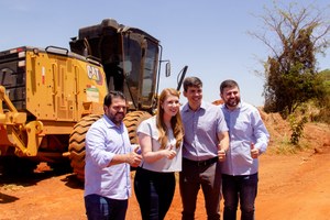 Câmara Municipal integra parceria entre Município e Estado para execução de obras em Anápolis, e participa da assinatura de ordem de serviço para pavimentação