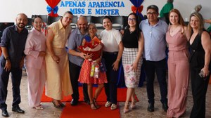 Câmara Municipal prestigia concurso que elegeu a Miss e o Mister CCI 2025