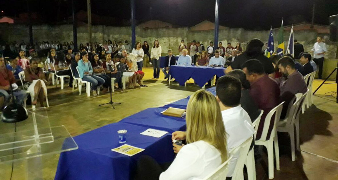 Câmara nos Bairros reúne centenas no Recanto do Sol; moradores aprovam iniciativa do Legislativo