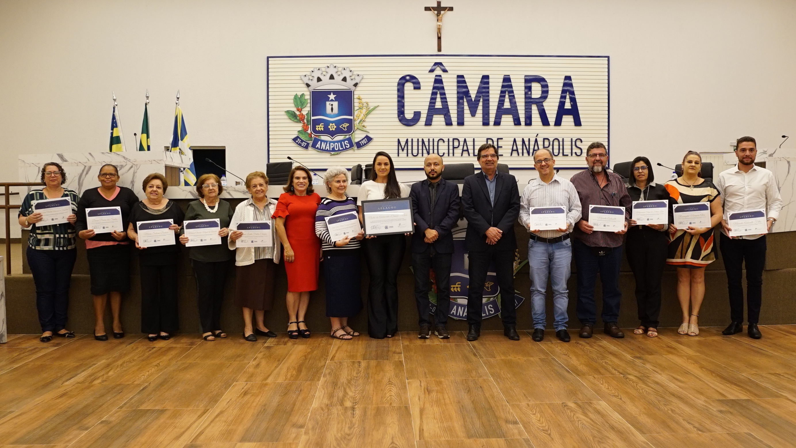 Câmara presta homenagem aos 30 anos do Núcleo do Adolescente e Criança Aliança, o NACRI