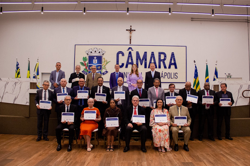 Câmara realiza sessão solene e entrega moção de aplauso em homenagem aos 85 anos da Assembleia de Deus em Anápolis