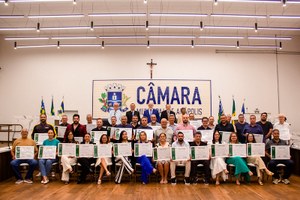 Câmara reconhece empresários pioneiros da Vila Formosa em homenagem aos 60 anos do bairro