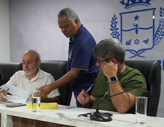 Campanha “Coração de Mulher” é aprovada em Comissão de Defesa dos Direitos Humanos