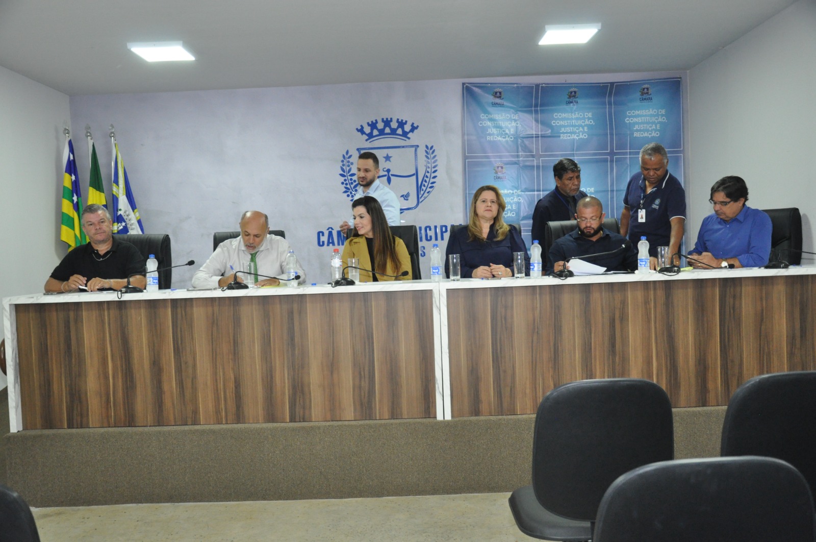 CCJR aprova projeto que autoriza a Câmara a filiar-se em favor da União dos Vereadores de Goiás