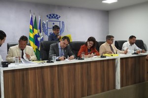 CCJR aprova projeto que institui a Literana (Festa Literária de Anápolis) no calendário municipal
