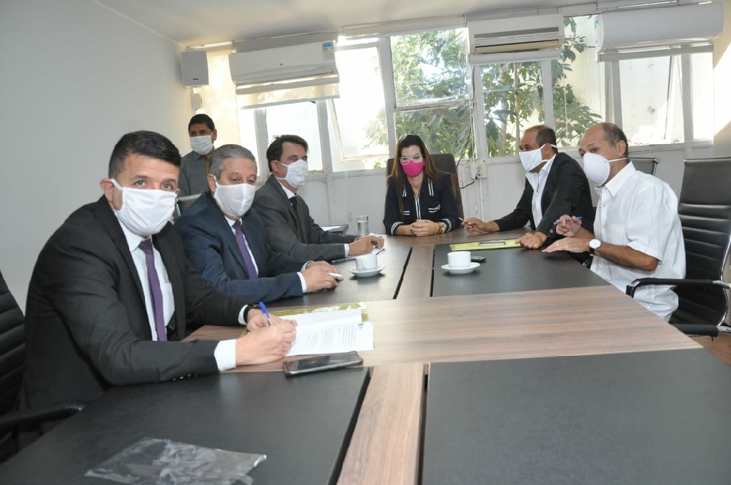 CCJR emite parecer favorável à criação do Dia Municipal da Base Aérea de Anápolis