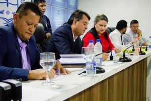 CCJR  encaminha dez projetos de lei para análise das comissões temáticas