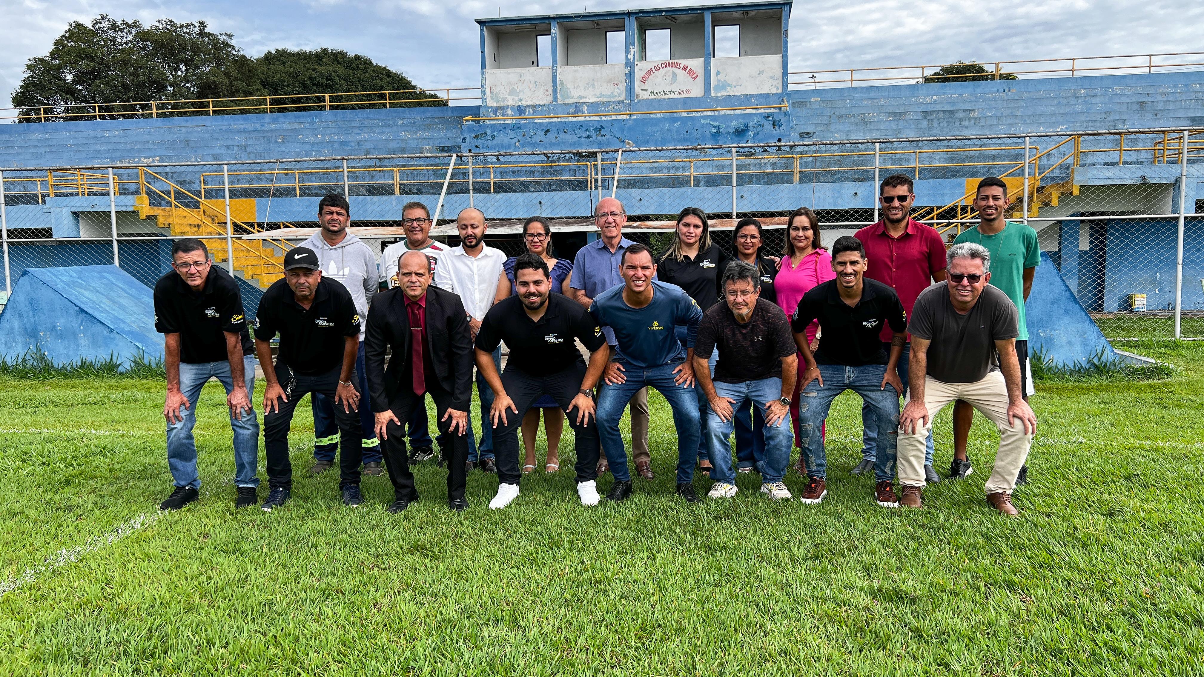 Com articulação de Divino Antônio, Estádio Zeca Puglise receberá R$ 1 milhão para reforma via emenda de Rubens Otoni
