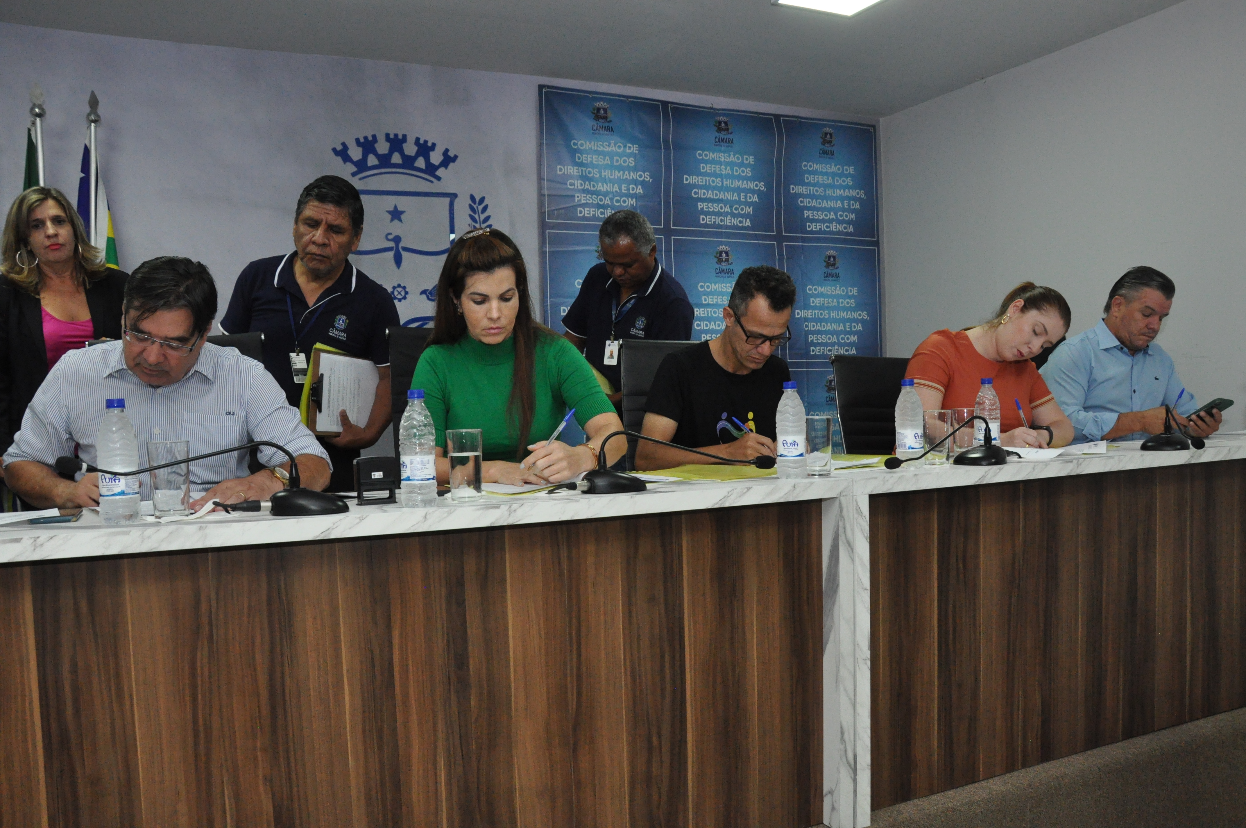 Comissão de Constituição, Justiça e Redação aprova seis projetos de lei