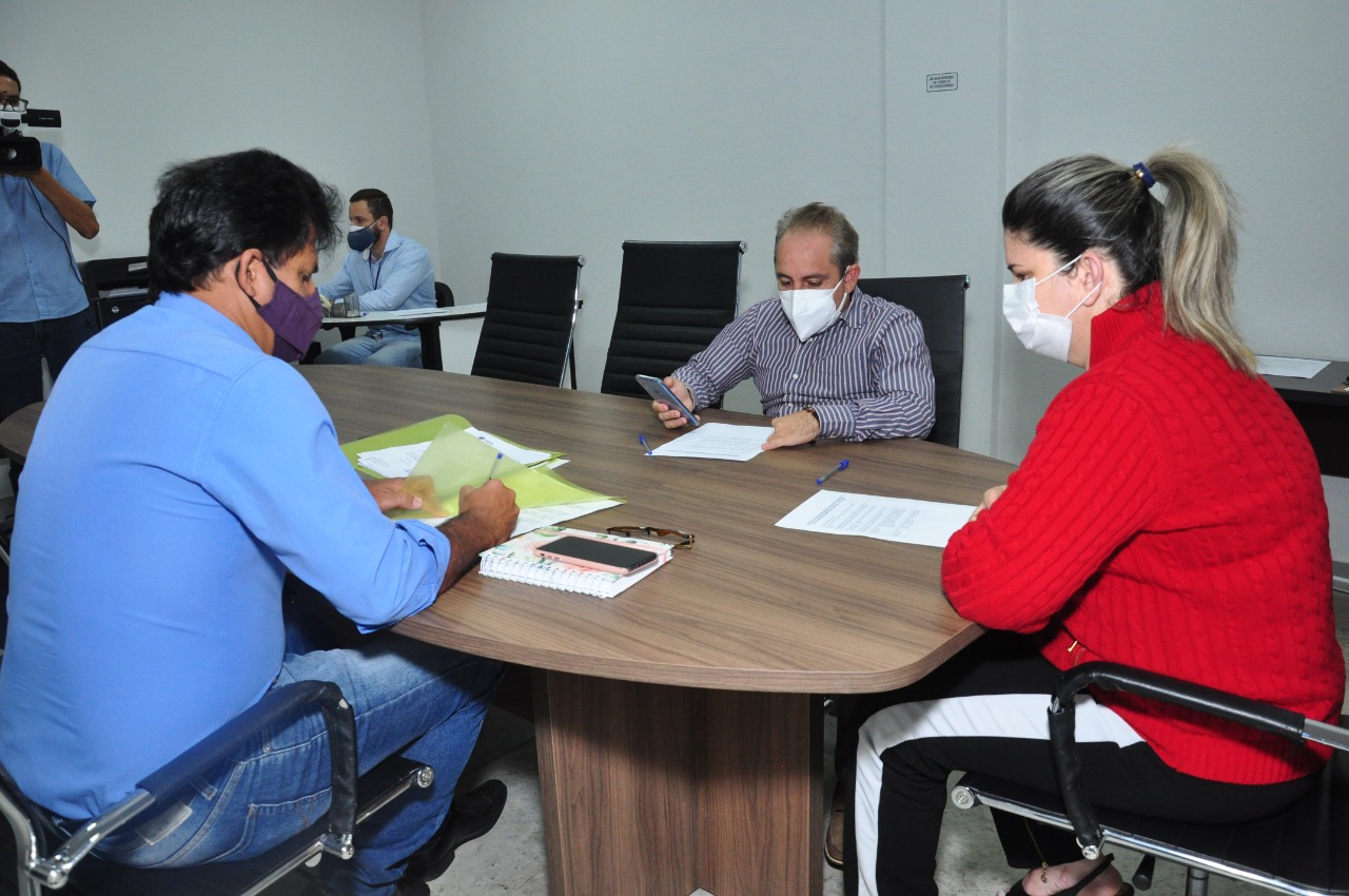 Comissão de Defesa dos Direitos Humanos dá parecer favorável a cinco projetos de lei