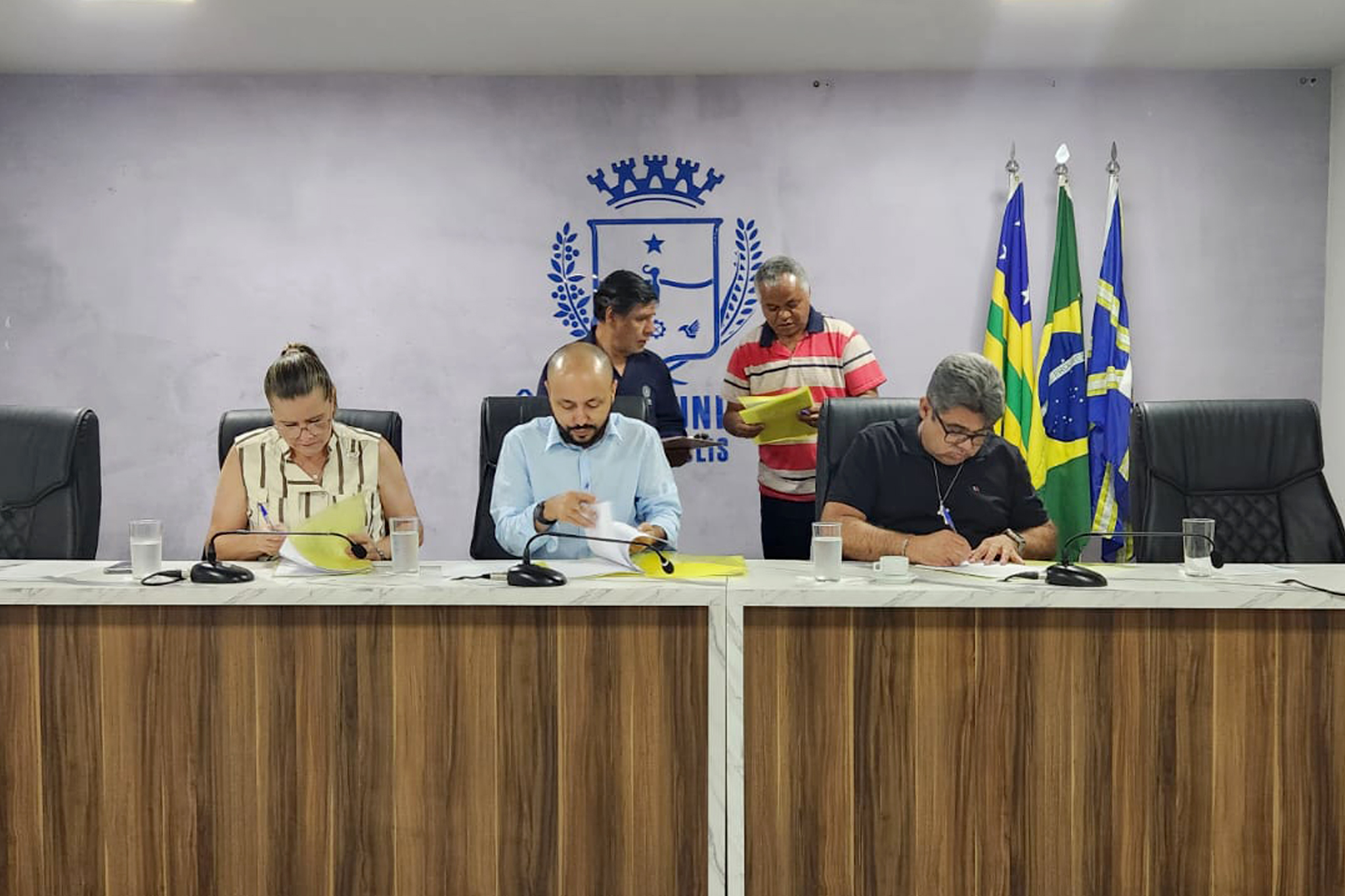 Comissão de Educação aprova inclusão, em lei, de prioridade de vaga em CMEIs e escolas para filhos de mães solo e crianças com deficiência