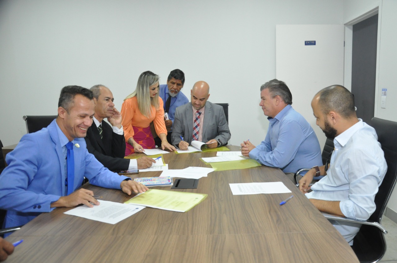 Comissão de Esportes aprova três projetos de lei que nomeiam arenas poliesportivas