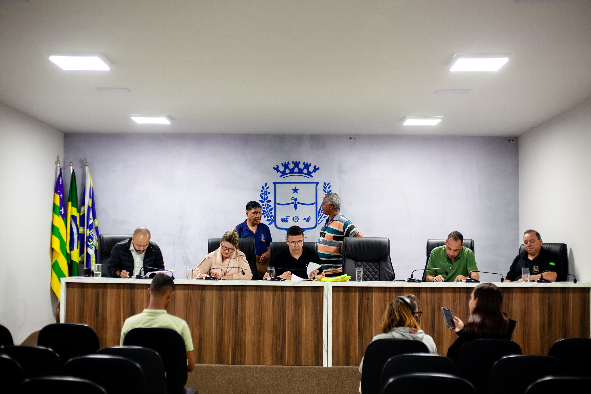 Comissão de Finanças aprova projeto que institui monitoramento integrado de câmeras; texto segue para o plenário