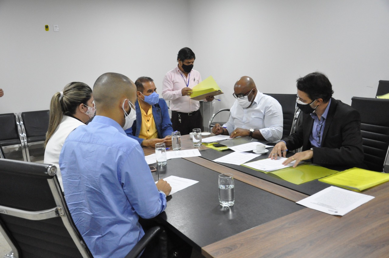 Comissão de Finanças libera projetos de lei para apreciação do plenário