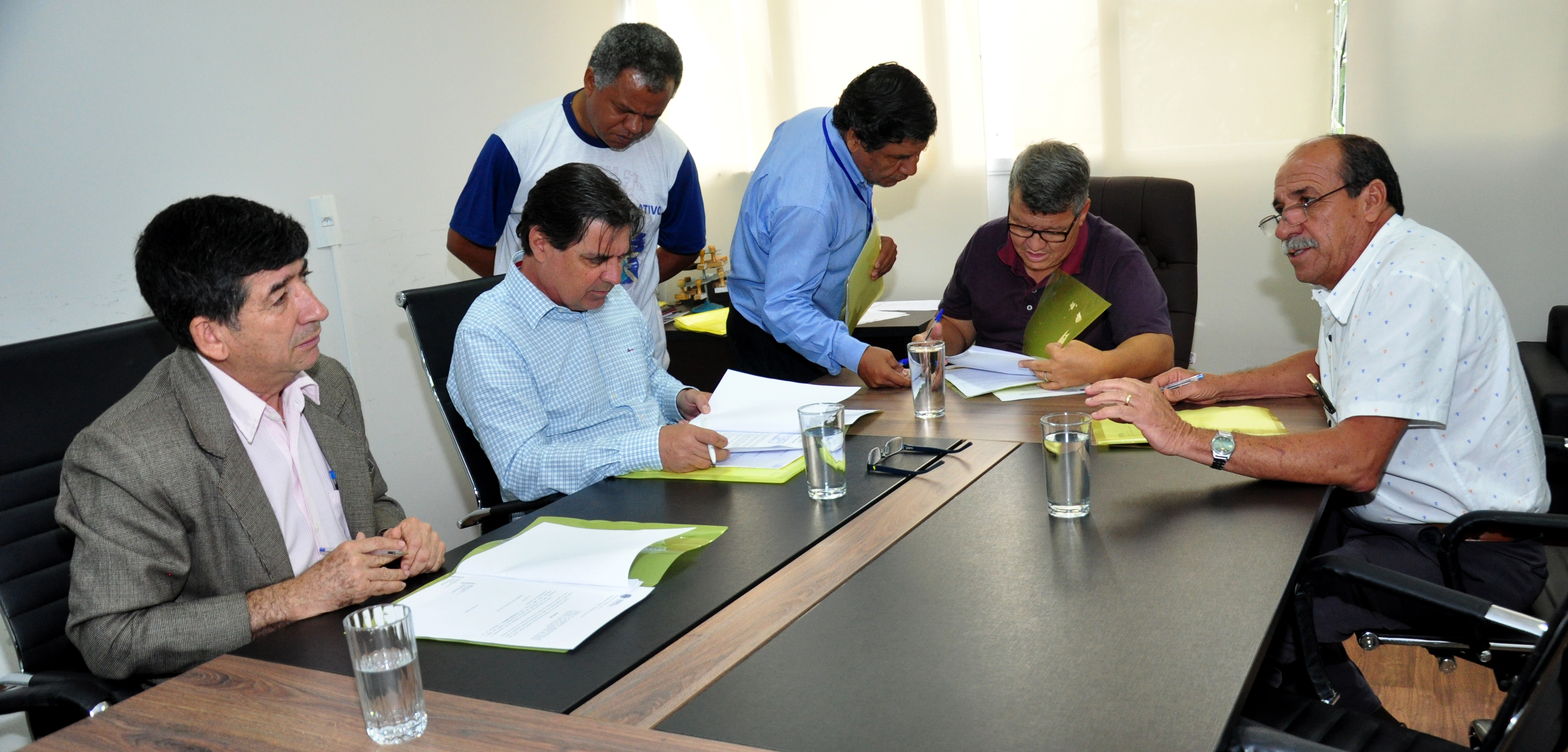 Comissão de Finanças libera sete projetos para análise do plenário