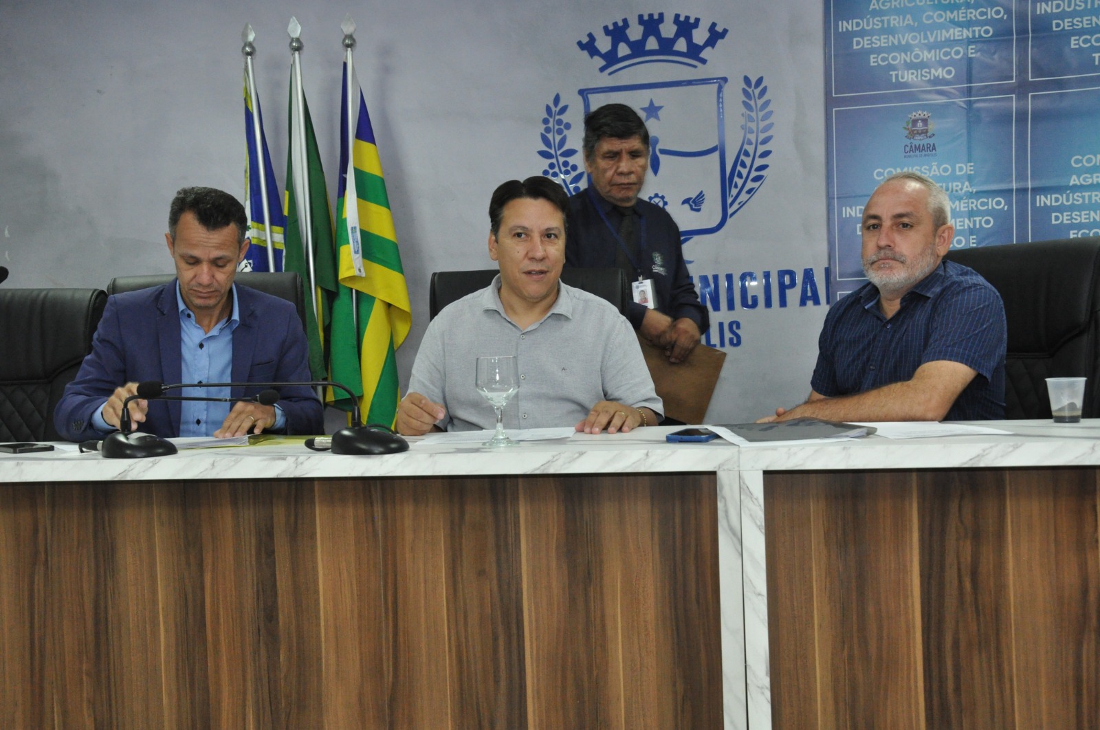 Comissão de Indústria e Comércio aprova projeto que autoriza apoio para Exposição Agropecuária de Anápolis