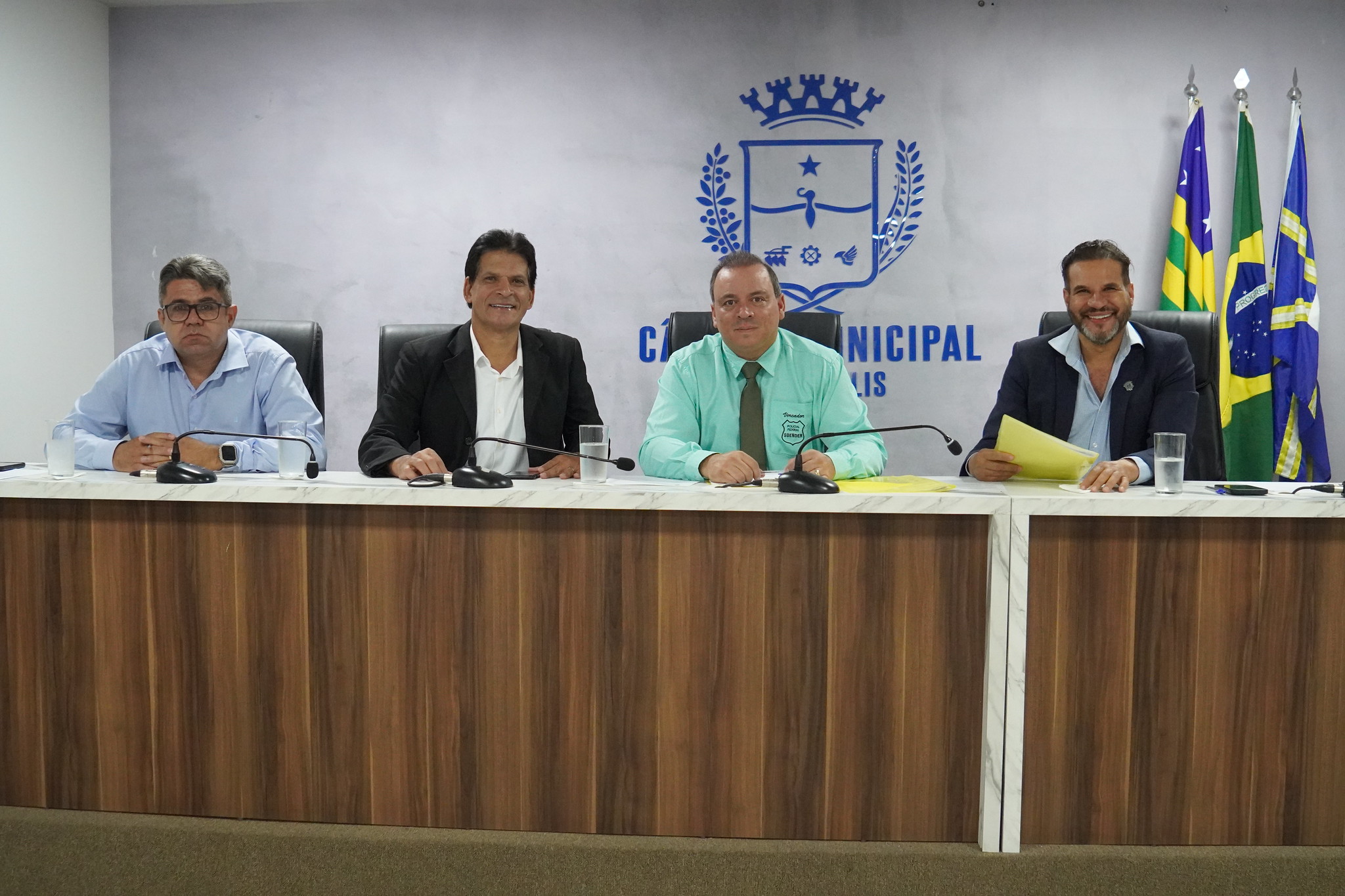 Comissão de Saúde e Assistência Social aprova projeto que garante acessibilidade comunicativa à mulher com deficiência vítima de violência domestica