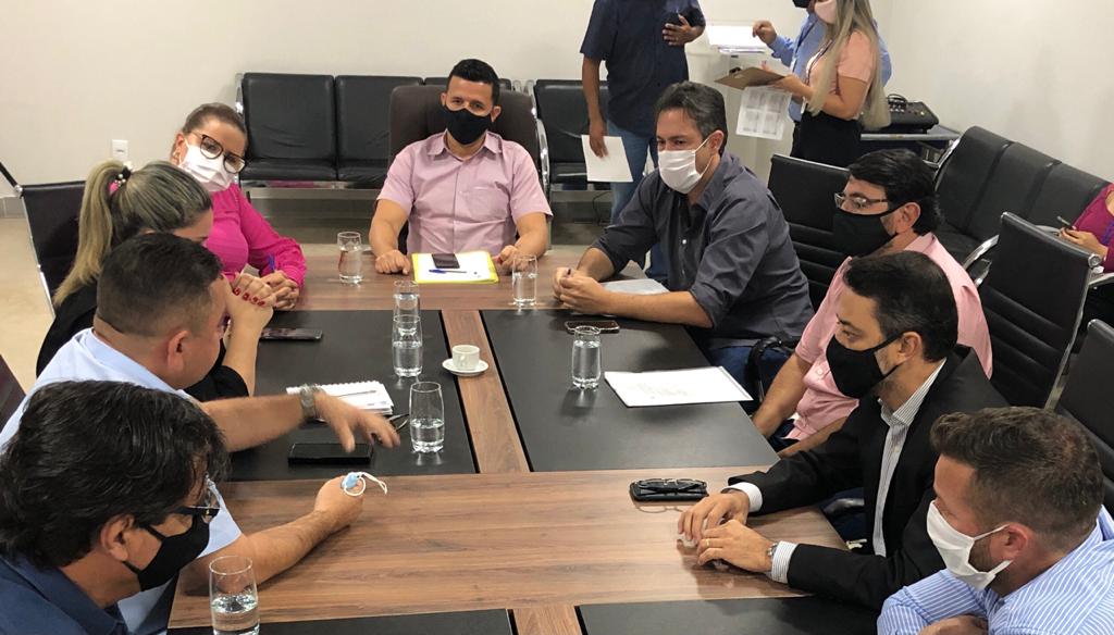 Presidente da CMTT participa de reunião da Comissão de Urbanismo