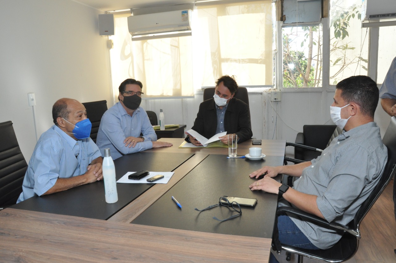 Comissão do Servidor aprova ampliação de licença paternidade de dez para 20 dias para servidores