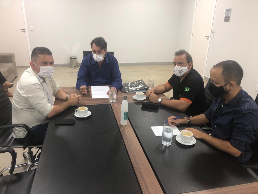 Comissão do Servidor debate mudança de horário de trabalho dos vigias de escolas