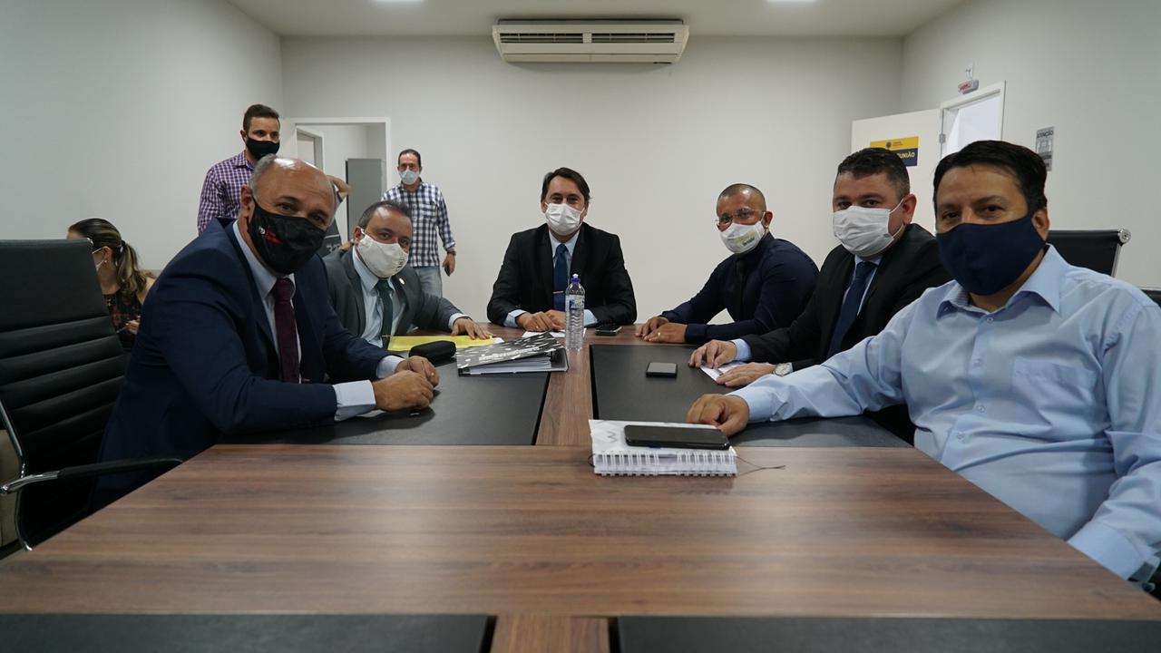 Comissão do Servidor Público avalia projeto sobre Procuradoria da Mulher 