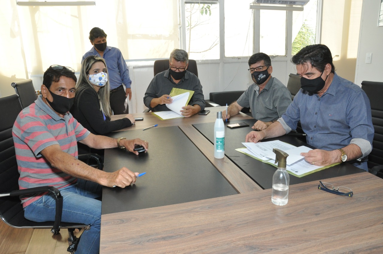 Comissões aprovam projetos com tema sobre Covid-19 e liberam matérias para plenário